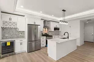 4427 W 77th Ave, Merrillville, IN 46410 - Photo 13