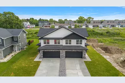 4427 W 77th Avenue, Merrillville, IN 46410 - Photo 5