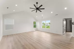 4427 W 77th Ave, Merrillville, IN 46410 - Photo 27