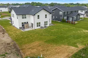 4421 W 77th Ave, Merrillville, IN 46410 - Photo 45