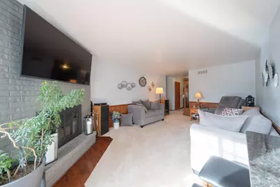 10115 A Clay Street, Crown Point, IN 46307 - Photo 9