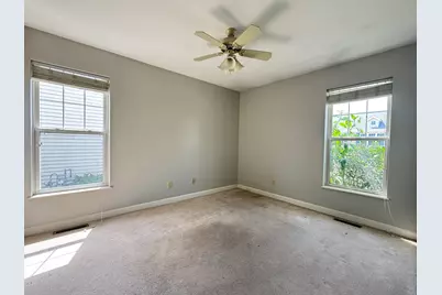 215 Dundee Street, Valparaiso, IN 46385 - Photo 5