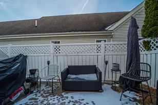 215 Dundee St, Valparaiso, IN 46385 - Photo 21