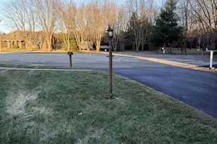 11530 Salyer Dr, Wheatfield, IN 46392 - Photo 21