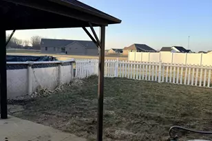 11530 Salyer Dr, Wheatfield, IN 46392 - Photo 19