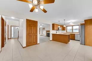 598 W 100 N, Valparaiso, IN 46385 - Photo 7