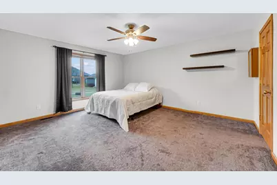 598 W 100 N, Valparaiso, IN 46385 - Photo 13