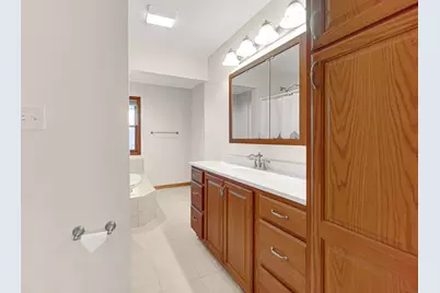 598 W 100 N, Valparaiso, IN 46385 - Photo 15