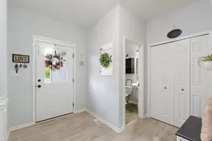 237 Cessna Dr, Chesterton, IN 46304 - Photo 3