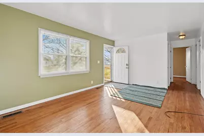 522 W Parks Drive, Rensselaer, IN 47978 - Photo 7