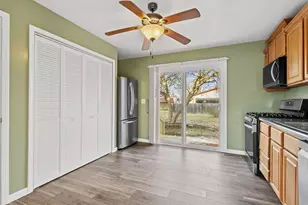 522 W Parks Dr, Rensselaer, IN 47978 - Photo 9