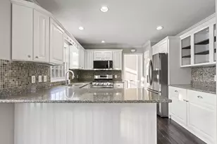 822 E Remington Square, La Porte, IN 46350 - Photo 19