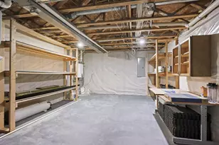 822 E Remington Square, La Porte, IN 46350 - Photo 53