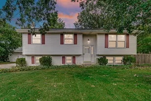 10447 N 477 E, Demotte, IN 46310 - Photo 31