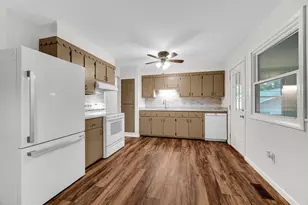 10447 N 477 E, Demotte, IN 46310 - Photo 9