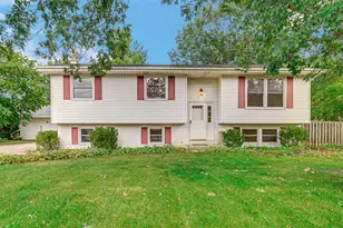 10447 N 477 E, Demotte, IN 46310 - Photo 1