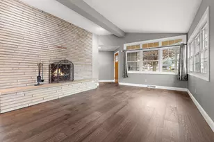 2005 Berkley Dr, Valparaiso, IN 46383 - Photo 3