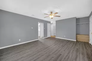 1159 Fayette St, Gary, IN 46403 - Photo 9