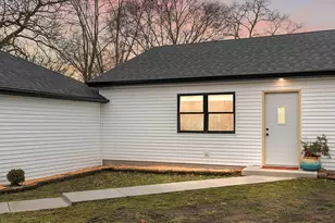 25 E Grove St, Wheatfield, IN 46392 - Photo 1