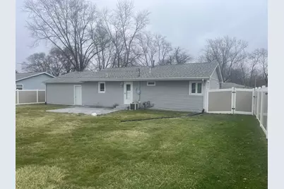 7704 Hendricks Place, Merrillville, IN 46410 - Photo 15