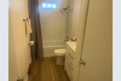 7704 Hendricks Place, Merrillville, IN 46410 - Photo 9