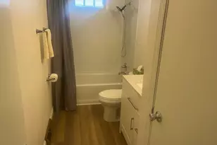 7704 Hendricks Pl, Merrillville, IN 46410 - Photo 9