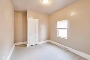 329 Pierce St, Gary, IN 46402 - Photo 13