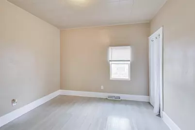 329 Pierce Street, Gary, IN 46402 - Photo 11