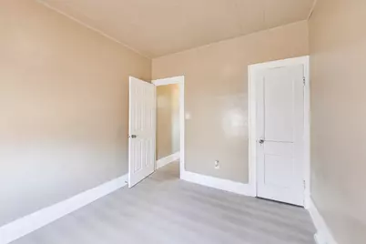 329 Pierce Street, Gary, IN 46402 - Photo 15