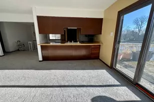 1184 Millpond Rd N, Valparaiso, IN 46385 - Photo 7