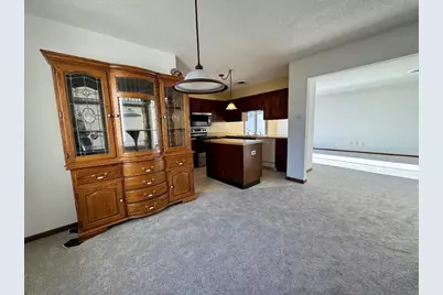 1184 Millpond Road N, Valparaiso, IN 46385 - Photo 9