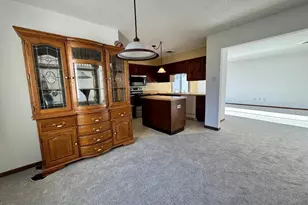 1184 Millpond Rd N, Valparaiso, IN 46385 - Photo 9