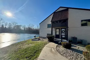 1184 Millpond Rd N, Valparaiso, IN 46385 - Photo 1