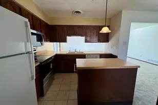 1184 Millpond Rd N, Valparaiso, IN 46385 - Photo 15