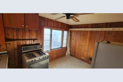 1410 Oak Street, Michigan City, IN 46360 - Photo 11