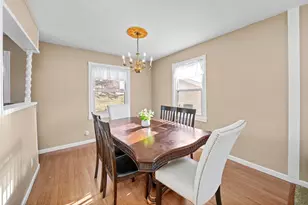 7315 Taney Pl, Merrillville, IN 46410 - Photo 5