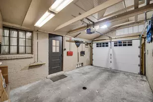 8339 Northcote Ave, Munster, IN 46321 - Photo 25