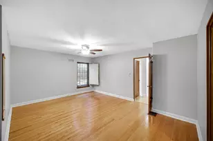 8339 Northcote Ave, Munster, IN 46321 - Photo 19