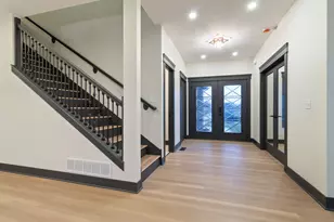 10138 Sentry Dr, Saint John, IN 46373 - Photo 3