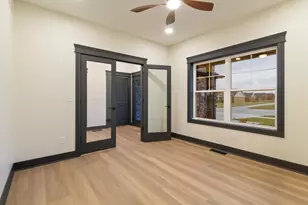 10138 Sentry Dr, Saint John, IN 46373 - Photo 21