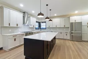 10138 Sentry Dr, Saint John, IN 46373 - Photo 13