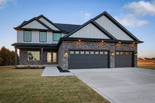 10138 Sentry Dr, Saint John, IN 46373 - Photo 1