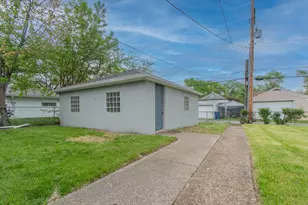 4727 Harrison St, Gary, IN 46408 - Photo 15