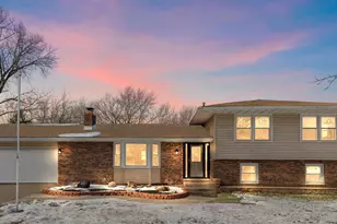 1138 N Broad St, Griffith, IN 46319 - Photo 1