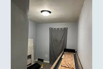 2022 W 1800 S, Hanna, IN 46340 - Photo 5