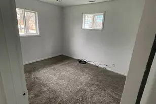 1832 Central Dr, Gary, IN 46407 - Photo 5