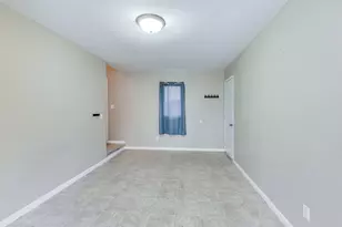 816 E 39th Ln, Griffith, IN 46319 - Photo 13