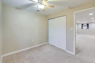 816 E 39th Lane, Griffith, IN 46319 - Photo 29