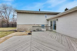 816 E 39th Ln, Griffith, IN 46319 - Photo 33