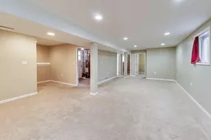 816 E 39th Ln, Griffith, IN 46319 - Photo 23